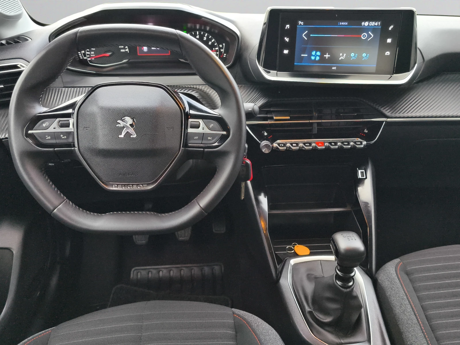 Peugeot 208 ACTIVE PACK 1.2 PureTech 100 BVM6 // 2209325 | Mobile.bg � ����������� 9