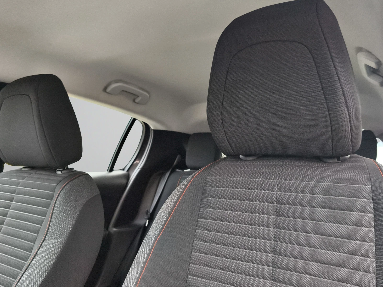 Peugeot 208 ACTIVE PACK 1.2 PureTech 100 BVM6 // 2209325 | Mobile.bg � ����������� 13