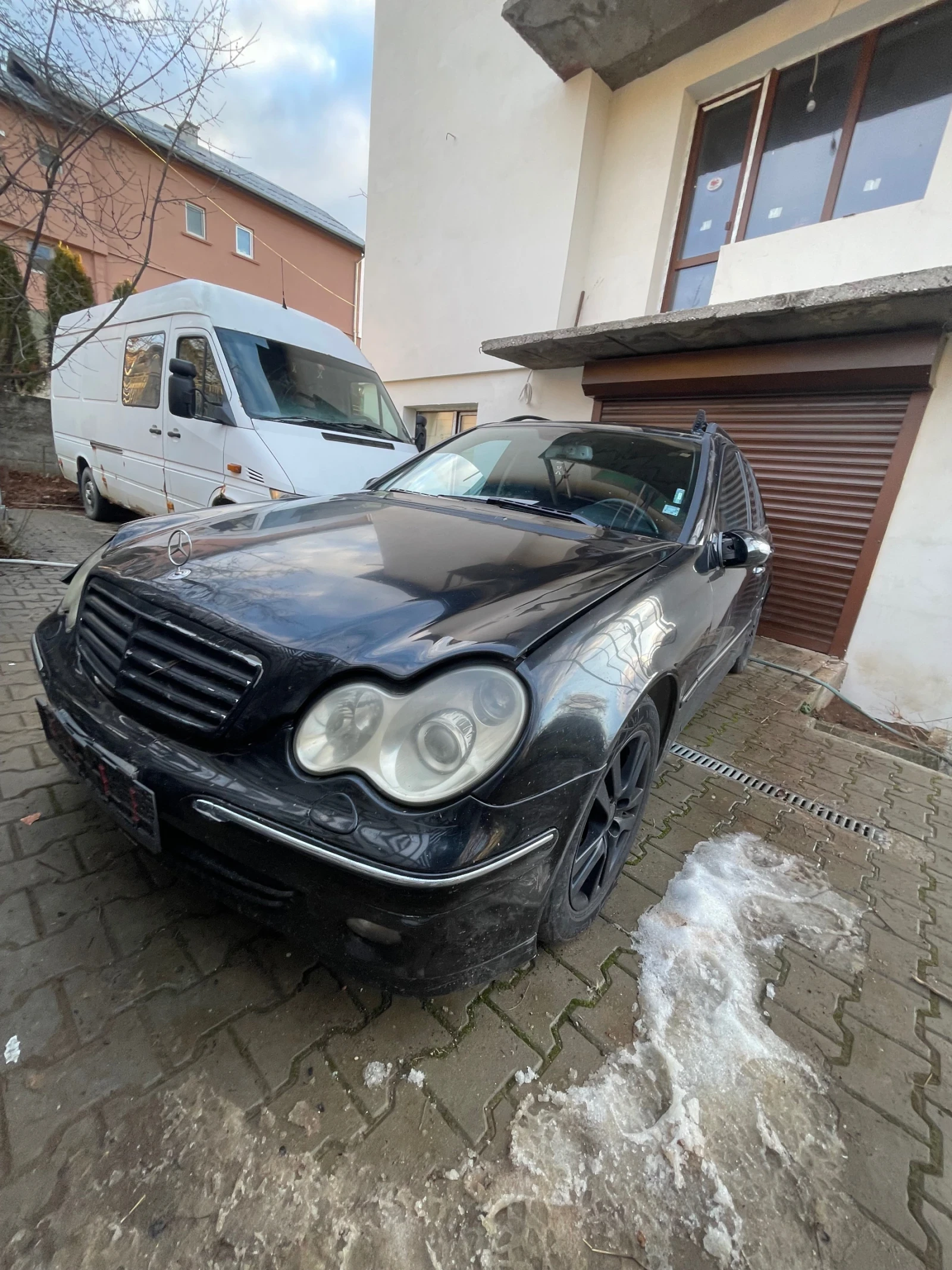 Mercedes-Benz C 220  - изображение 3