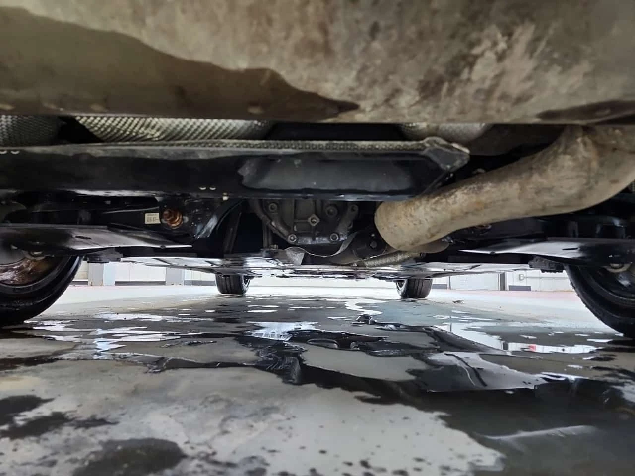 BMW 330 xDrive | PANO | KEYLESS | �������� | CARFAX | Mobile.bg � ����������� 15