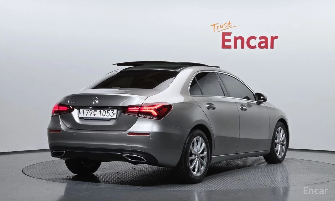 Mercedes-Benz A 220  - изображение 2