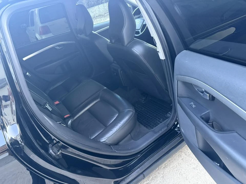 Volvo V70  - изображение 10