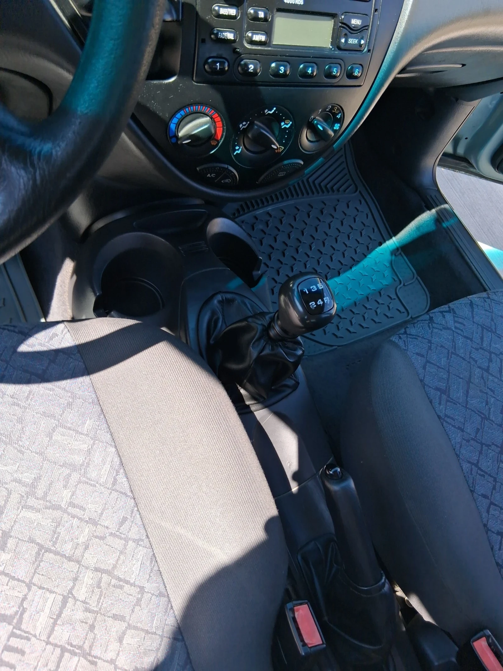 Ford Focus, снимка 11 - Автомобили и джипове - 53752759