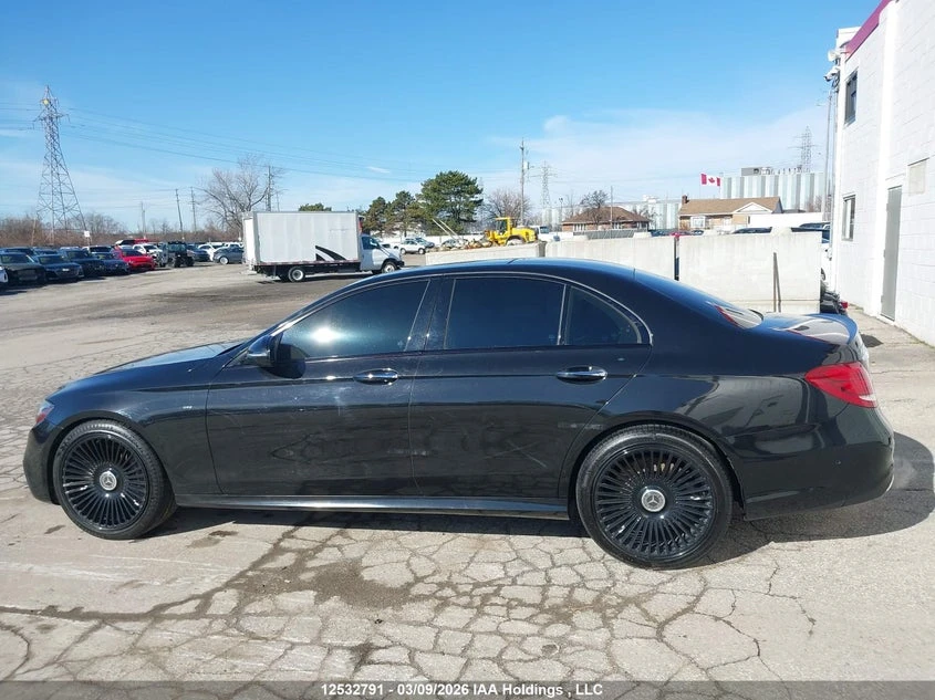 Mercedes-Benz E 43 AMG * BURMESTER* 4MATIC* Head Up* Carbon* Обдухване, снимка 7 - Автомобили и джипове - 53819822