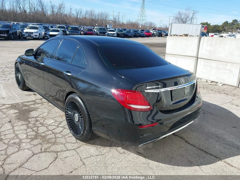 Mercedes-Benz E 43 AMG * BURMESTER* 4MATIC* Head Up* Carbon* Обдухване, снимка 6 - Автомобили и джипове - 53819822