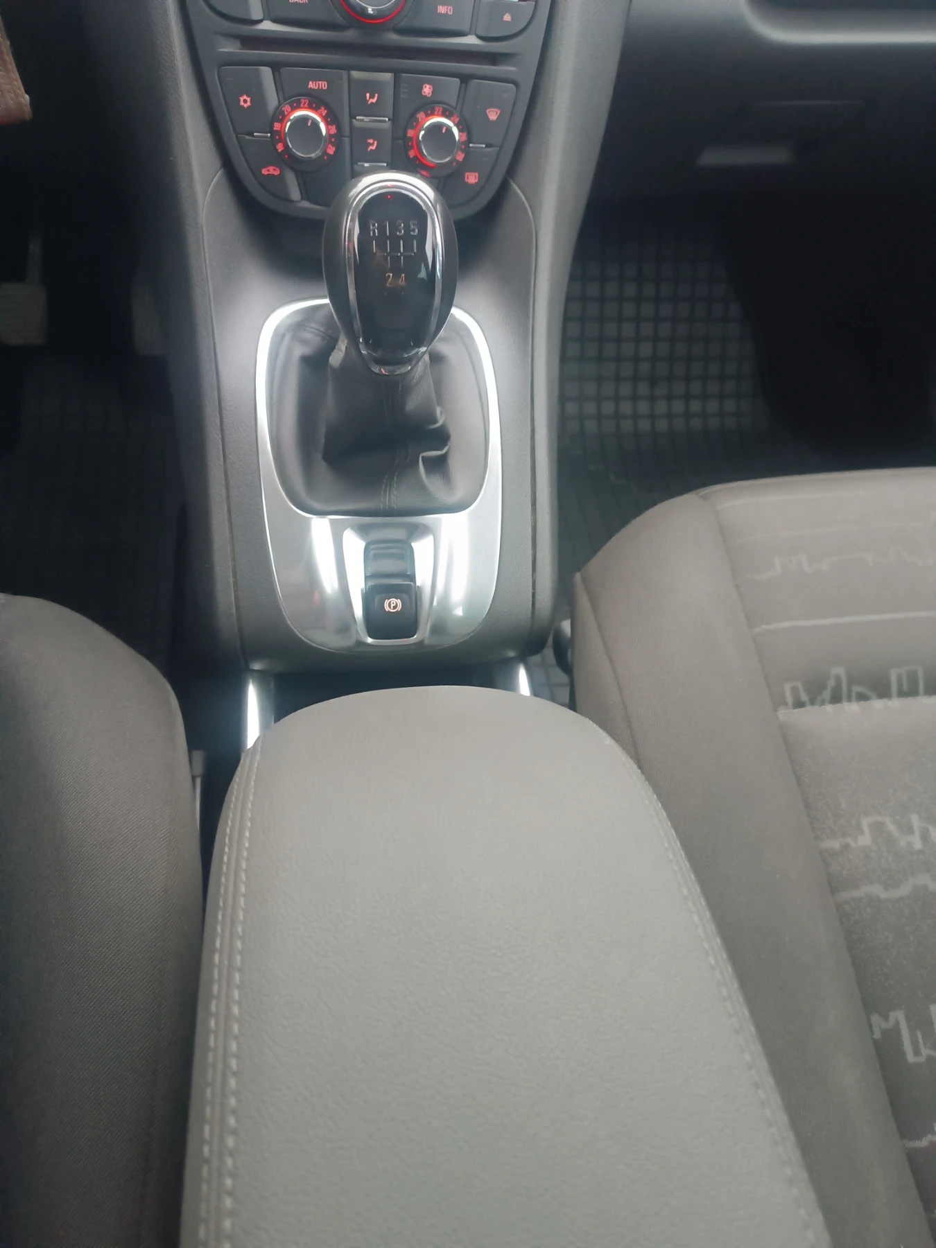 Opel Meriva �����, ���������, ������  | Mobile.bg � ����������� 10