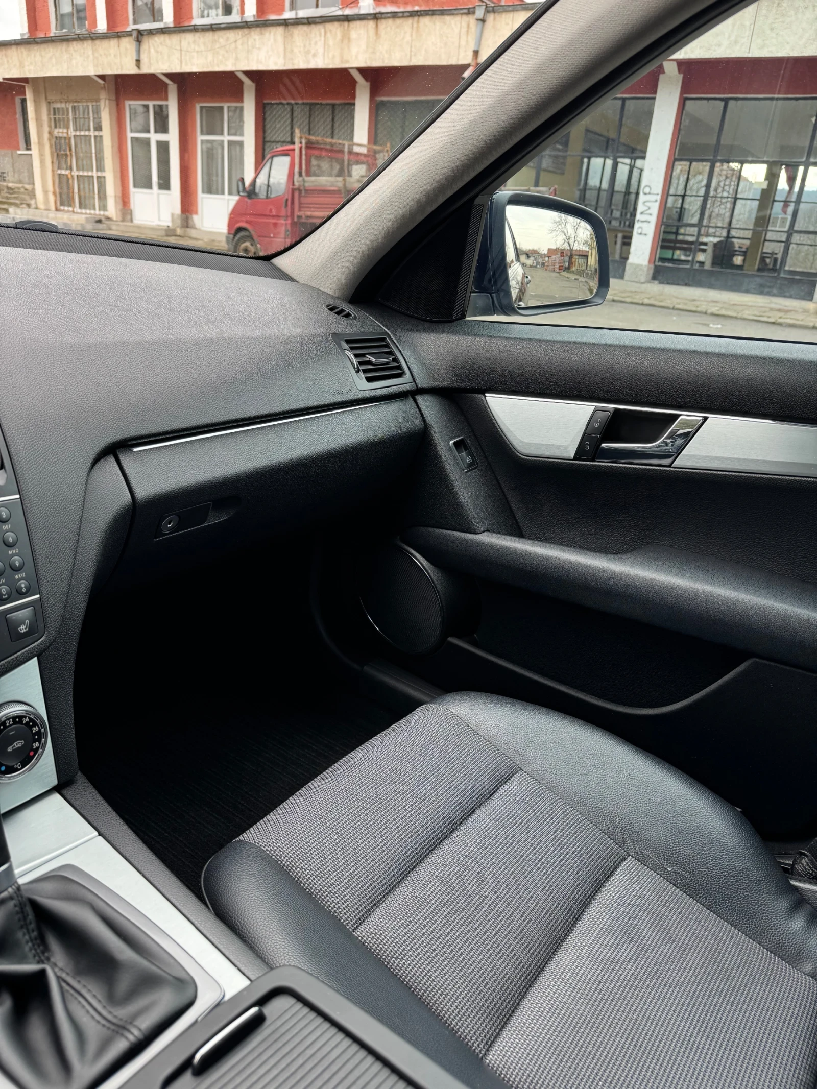 Mercedes-Benz C 220 646, снимка 12 - Автомобили и джипове - 54566143