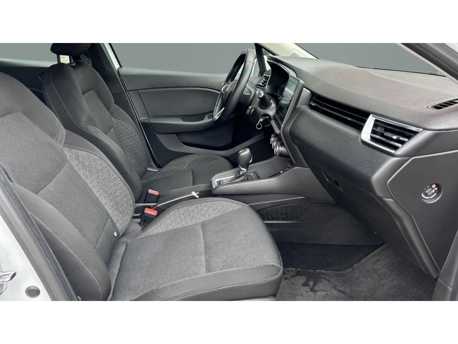 Renault Clio 1.0 TCe 100k A/T , Месечна вноска от 188  , снимка 9 - Автомобили и джипове - 54670809