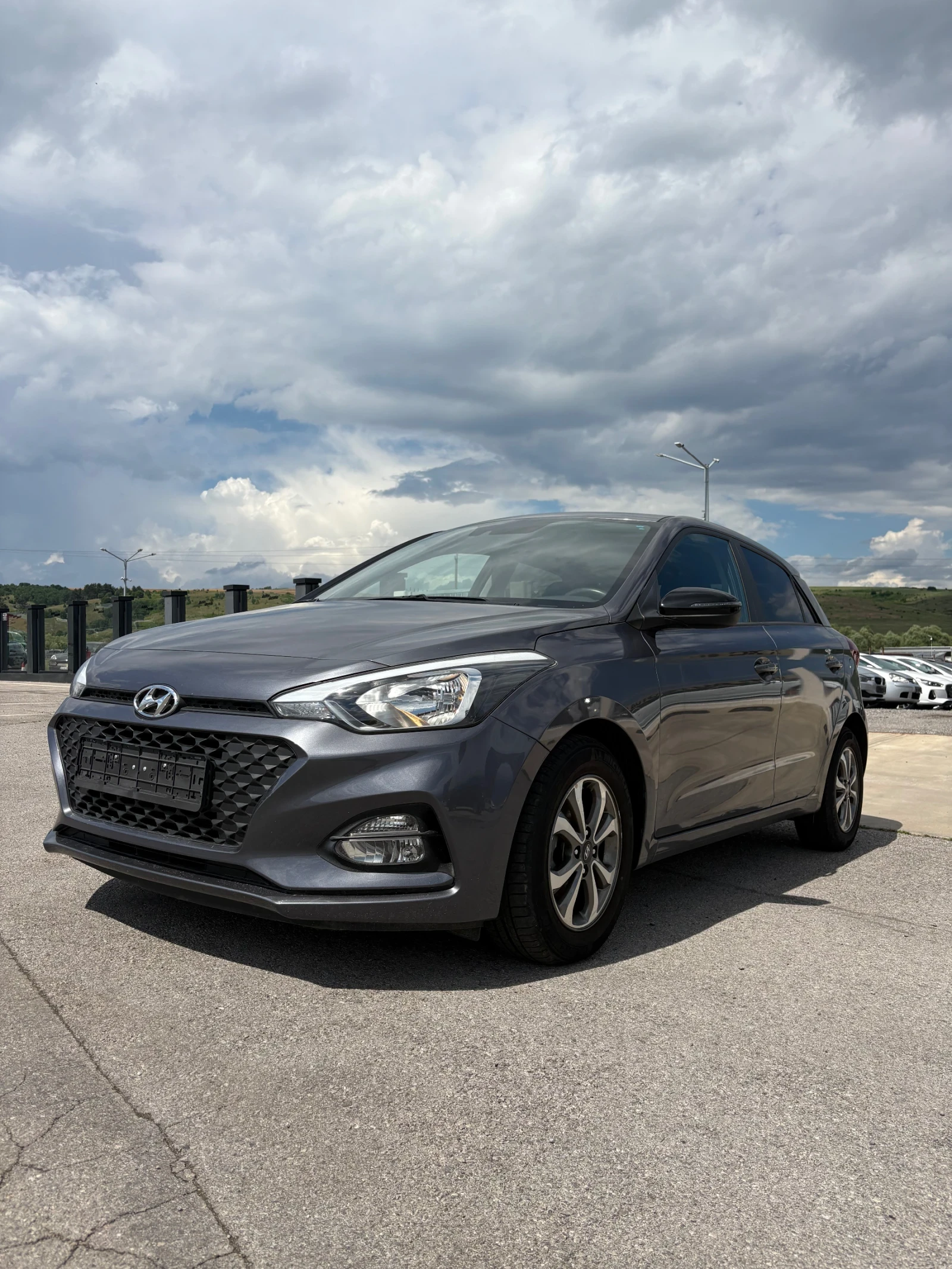 Hyundai I20, снимка 2 - Автомобили и джипове - 54759665