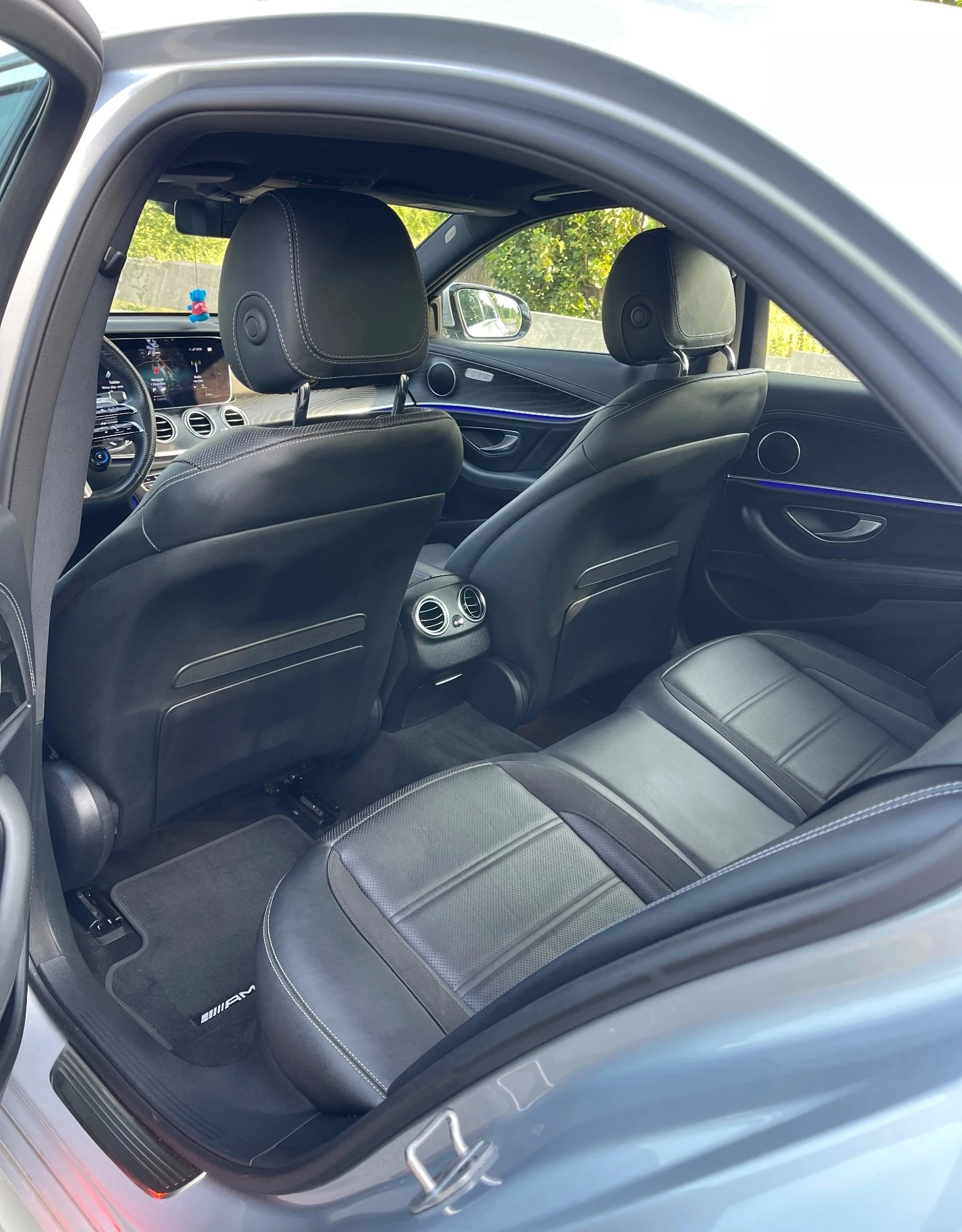 Mercedes-Benz E 53 AMG 4Matic+ , снимка 8 - Автомобили и джипове - 55197322
