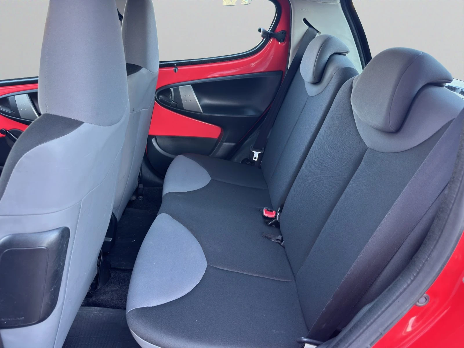 Citroen C1 FEEL VTi 68hp BVM5 E5//1405R10 | Mobile.bg � ����������� 12