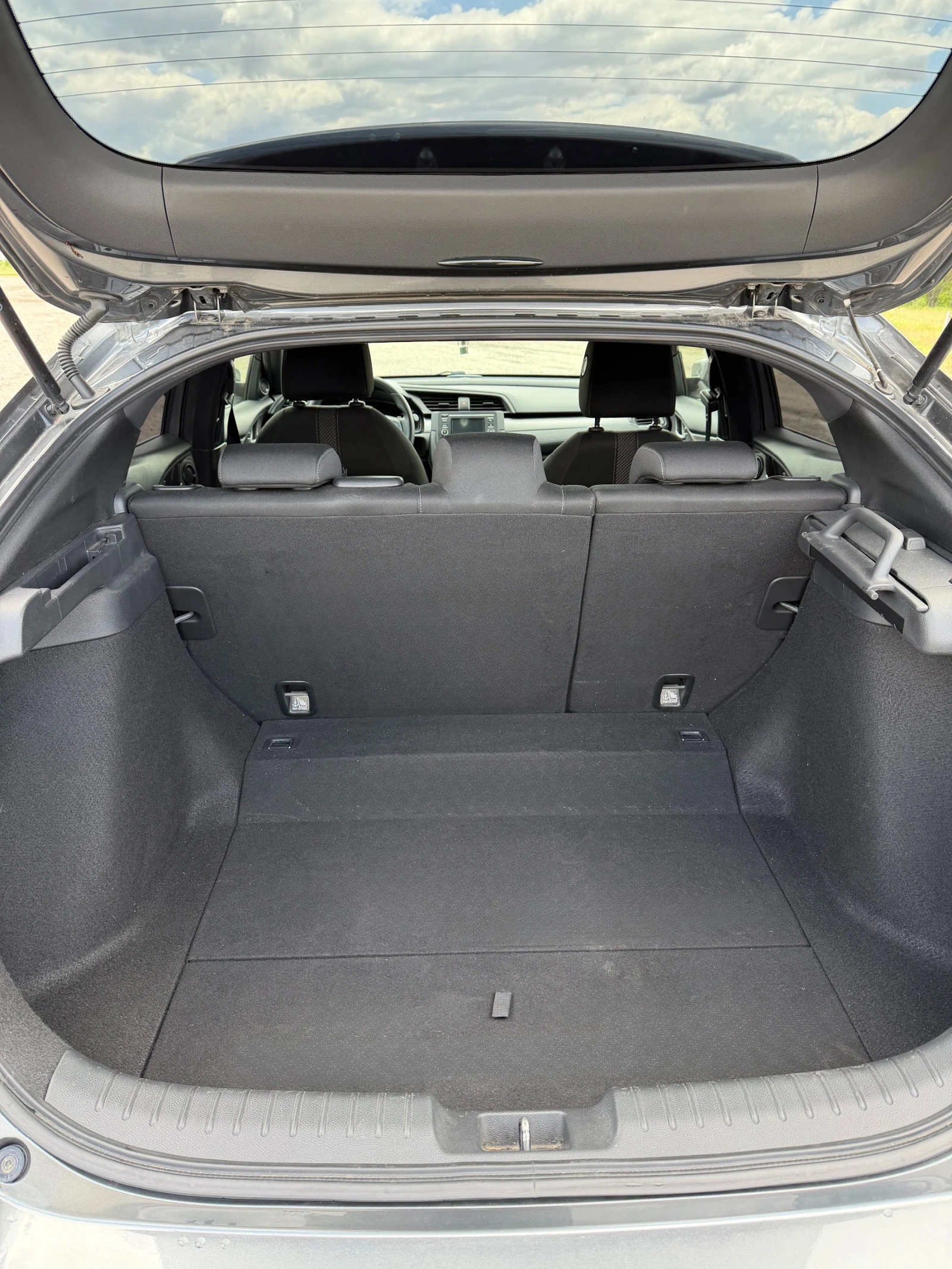 Honda Civic VTEC Comfort, снимка 5 - Автомобили и джипове - 56075671