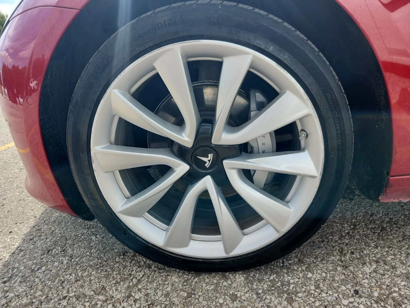 Tesla Model 3 * BASE * АВТОКРЕДИТ БЕЗ ПЪРВОНАЧАЛНА ВНОСКА* , снимка 4 - Автомобили и джипове - 56124300