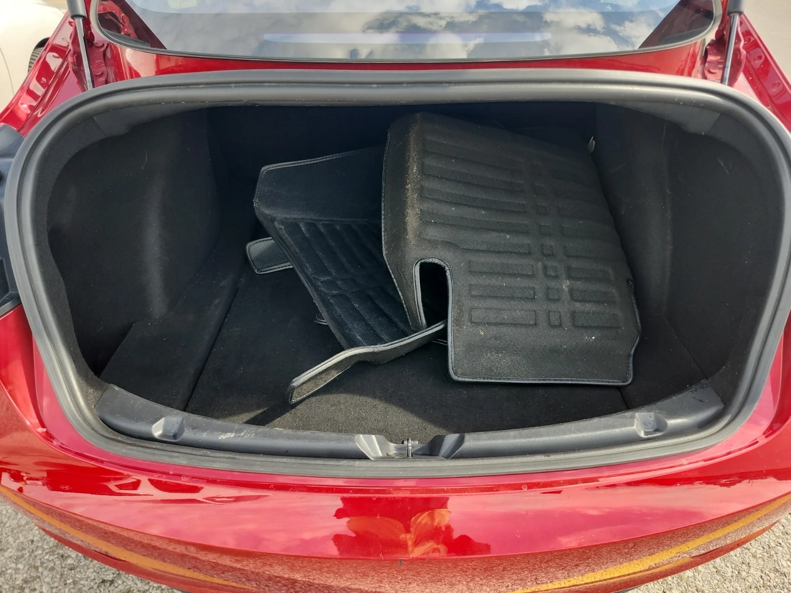 Tesla Model 3 * BASE * АВТОКРЕДИТ БЕЗ ПЪРВОНАЧАЛНА ВНОСКА* , снимка 14 - Автомобили и джипове - 56124300