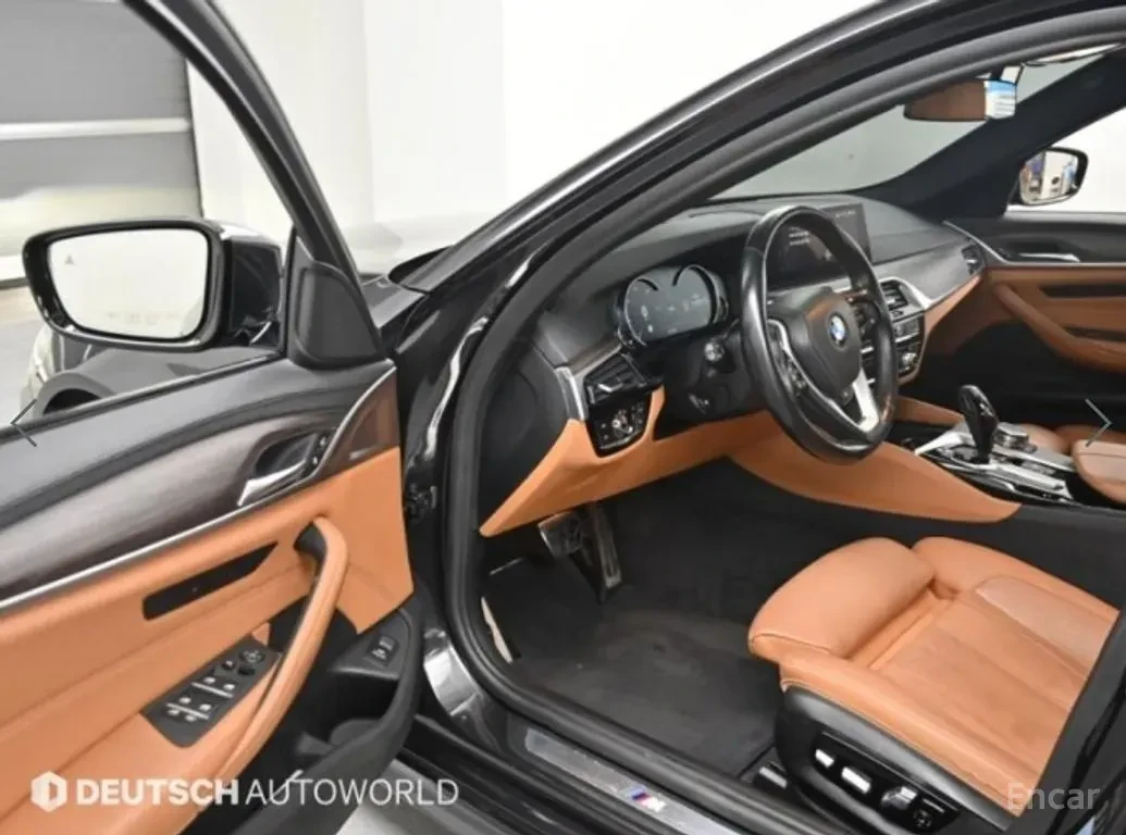BMW 530 M* SPORT* ОБДУХВАНЕ* ХЕДЪП* 360КАМЕРА* LANE* ASSIS, снимка 5 - Автомобили и джипове - 56176761