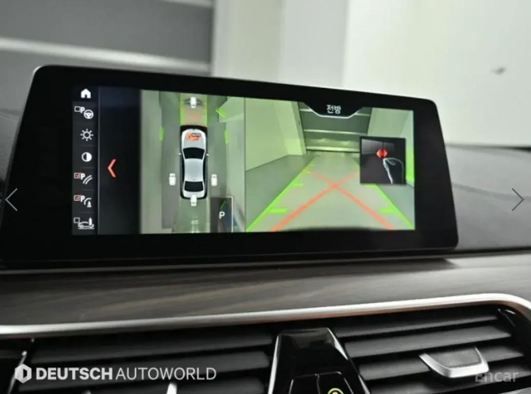 BMW 530 M* SPORT* ОБДУХВАНЕ* ХЕДЪП* 360КАМЕРА* LANE* ASSIS, снимка 9 - Автомобили и джипове - 56176761