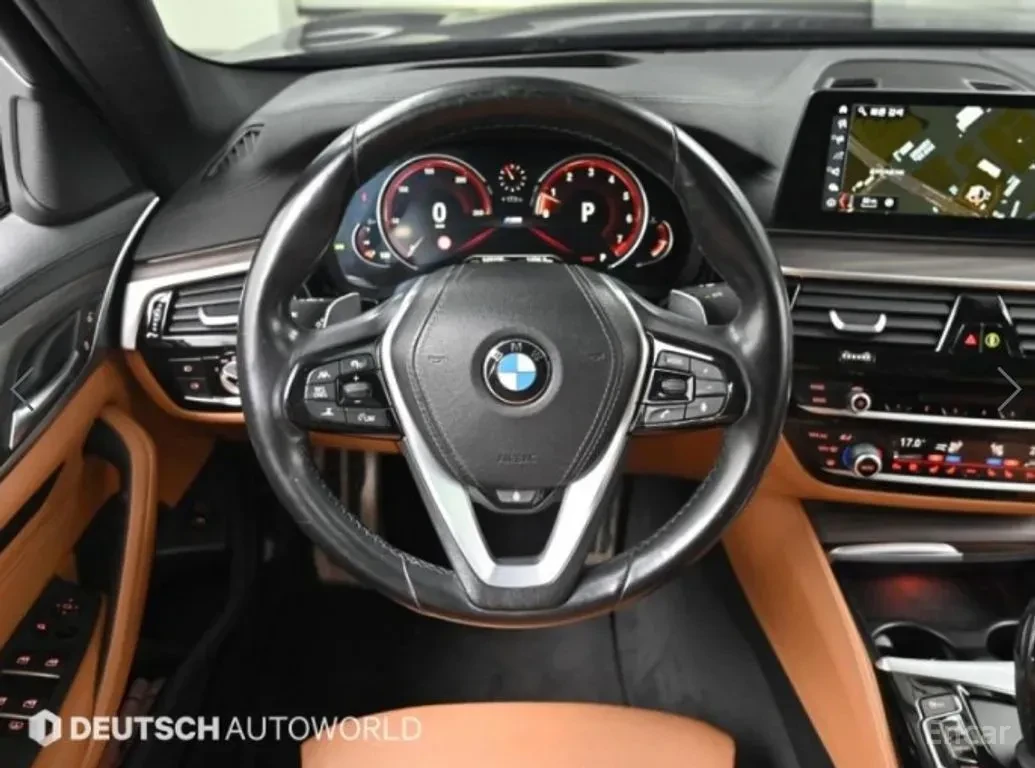 BMW 530 M* SPORT* ОБДУХВАНЕ* ХЕДЪП* 360КАМЕРА* LANE* ASSIS, снимка 7 - Автомобили и джипове - 56176761