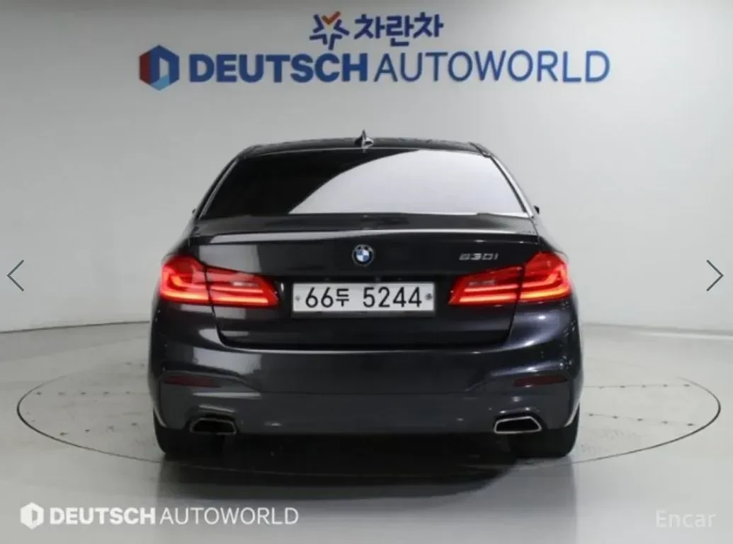 BMW 530 M* SPORT* ОБДУХВАНЕ* ХЕДЪП* 360КАМЕРА* LANE* ASSIS, снимка 4 - Автомобили и джипове - 56176761
