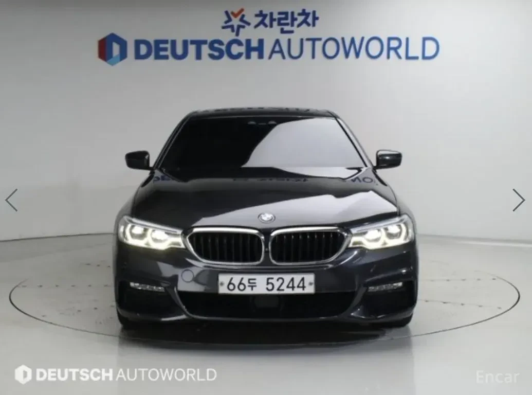 BMW 530 M* SPORT* ОБДУХВАНЕ* ХЕДЪП* 360КАМЕРА* LANE* ASSIS, снимка 3 - Автомобили и джипове - 56176761