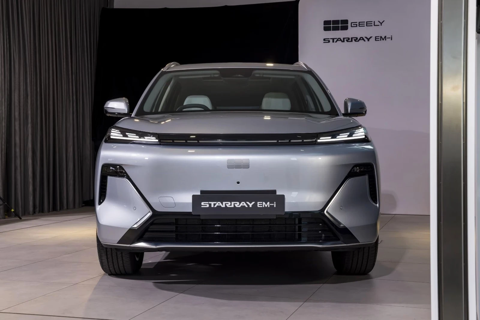 Geely Starray EM-i Plug in Hybrid MAX + | 29.8 kWh| PHEV| PANO|  | Mobile.bg � ����������� 1