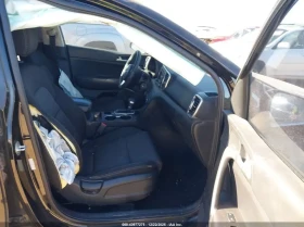Kia Sportage LX, снимка 10