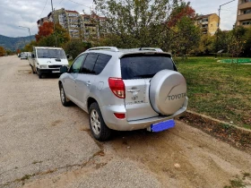 Обява за продажба на Toyota Rav4 2.2D4D 136кс 4Х4  ~8 800 лв. - изображение 3 | Auto.bg Обява за продажба на Toyota Rav4 2.2D4D 136кс 4Х4  ~8 800 лв. - изображение 3