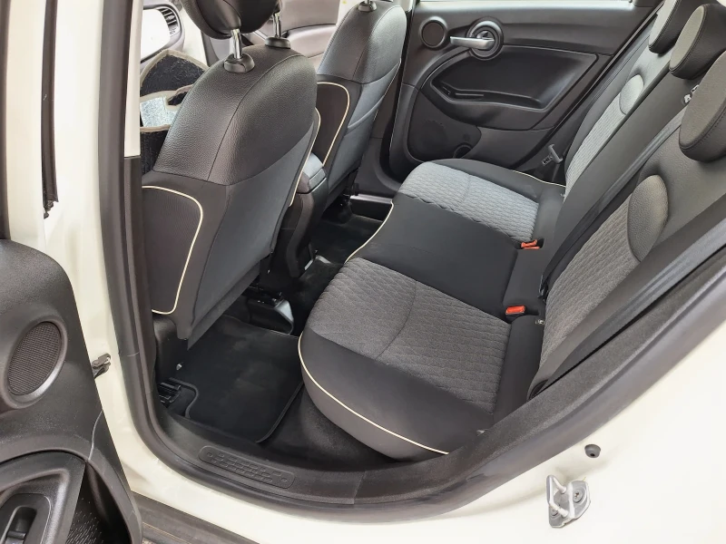Fiat 500X Cross, снимка 11 - Автомобили и джипове - 50665921