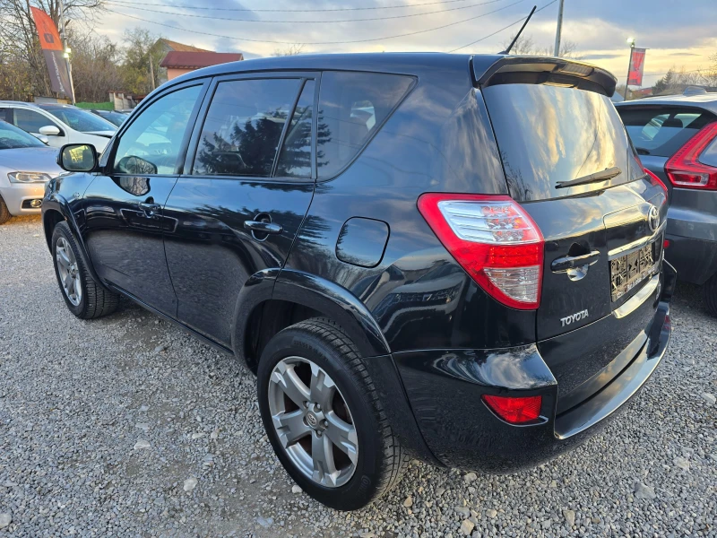 Toyota Rav4 2.2D-150.KC-EВРО 5В-FACE-АВТОМАТ-КОЖА-4Х4, снимка 4 - Автомобили и джипове - 52544622