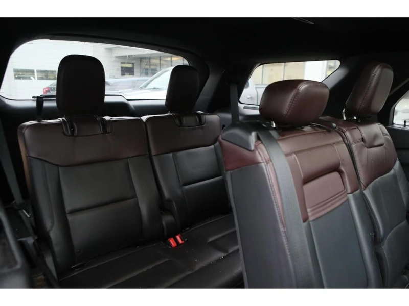 Ford Explorer * Platinum * CARFAX * ЦЕНА ДО БЪЛГАРИЯ, снимка 15 - Автомобили и джипове - 52700892