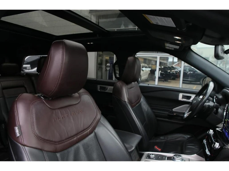 Ford Explorer * Platinum * CARFAX * ЦЕНА ДО БЪЛГАРИЯ, снимка 13 - Автомобили и джипове - 52700892