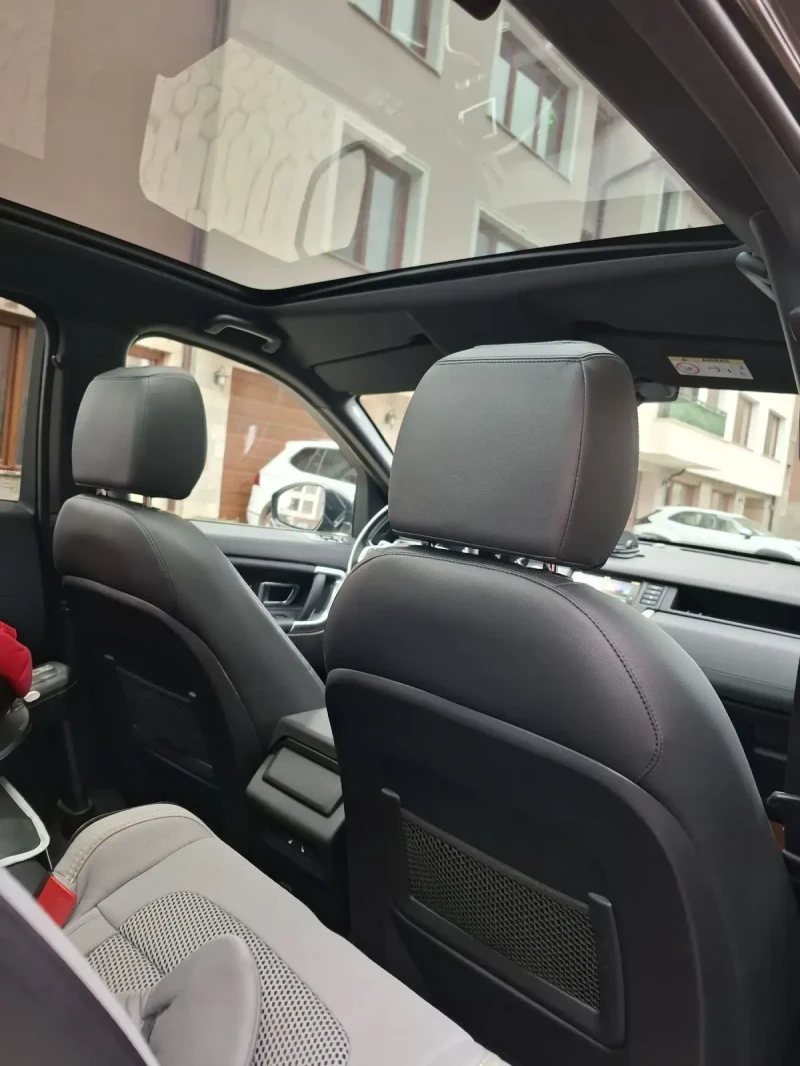 Land Rover Discovery Sport HSE 4X4 190HP  FULL FULL РЕАЛНИ 79500KM, снимка 12 - Автомобили и джипове - 53184567