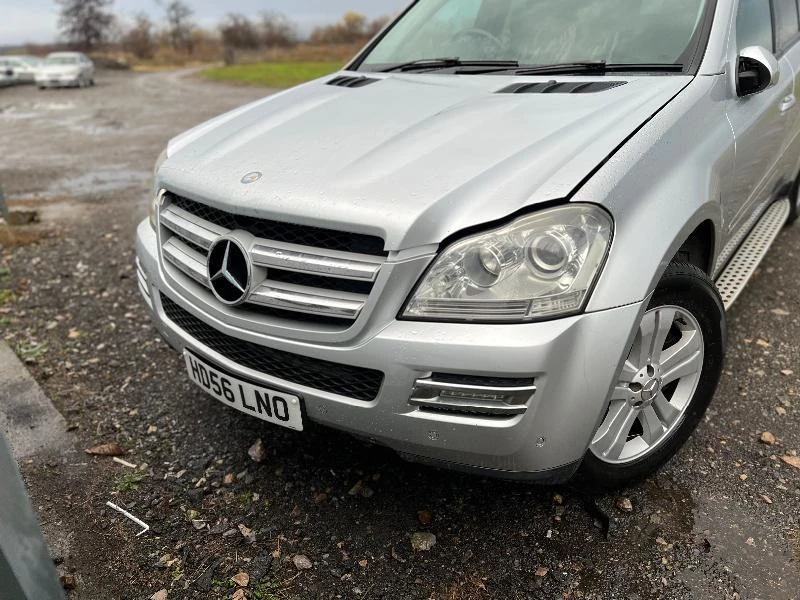 Mercedes-Benz GL 420 На части  - [1] 