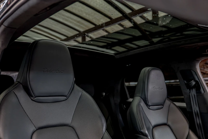 Porsche Cayenne Coupe/Turbo/PCCB/PDLS+ /HuD/Sport Chrono/ - 159900 лв. - 55339426 | Car24.bg
