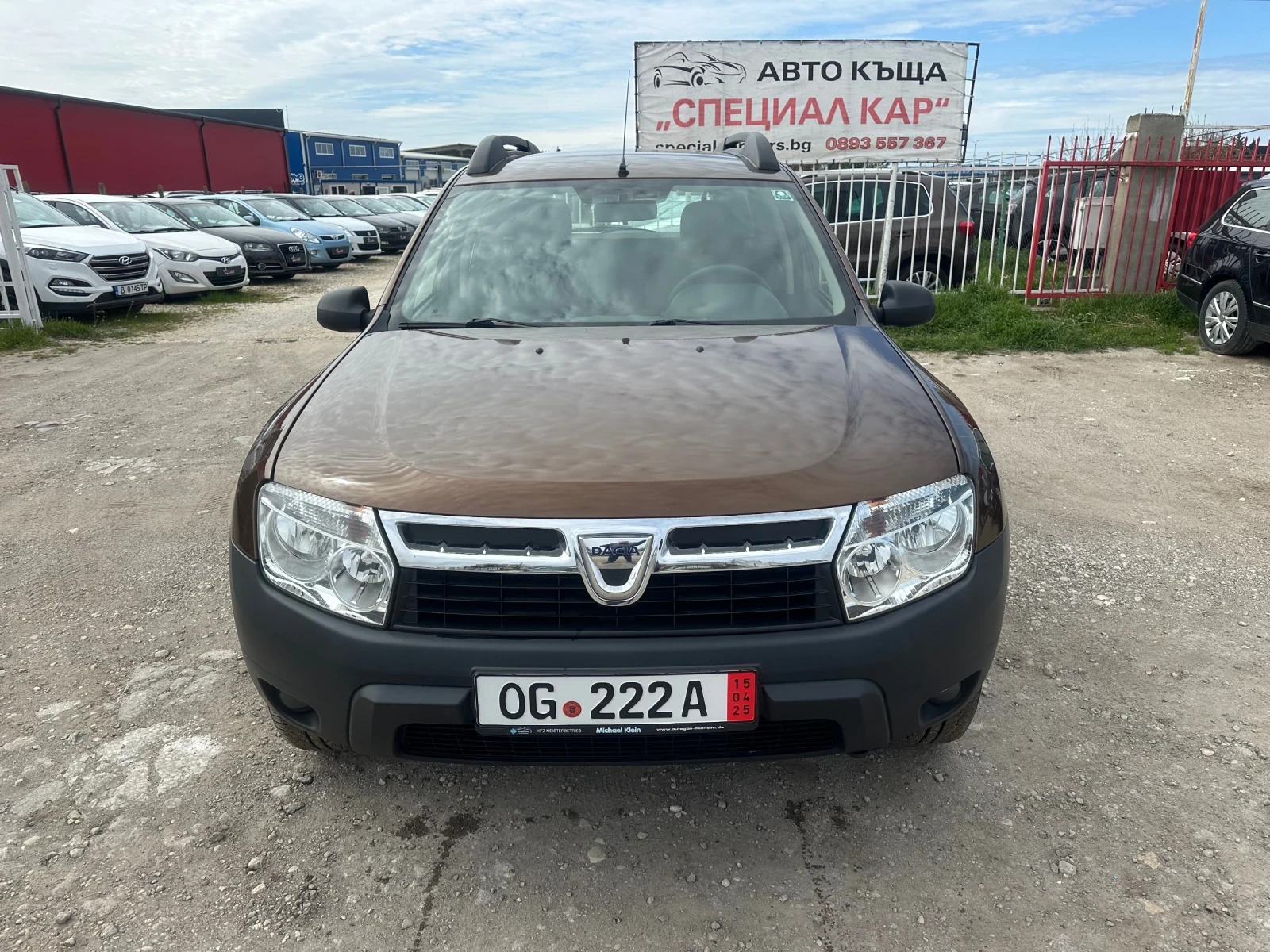 Dacia Duster 1.6 Б/Газ - изображение 2