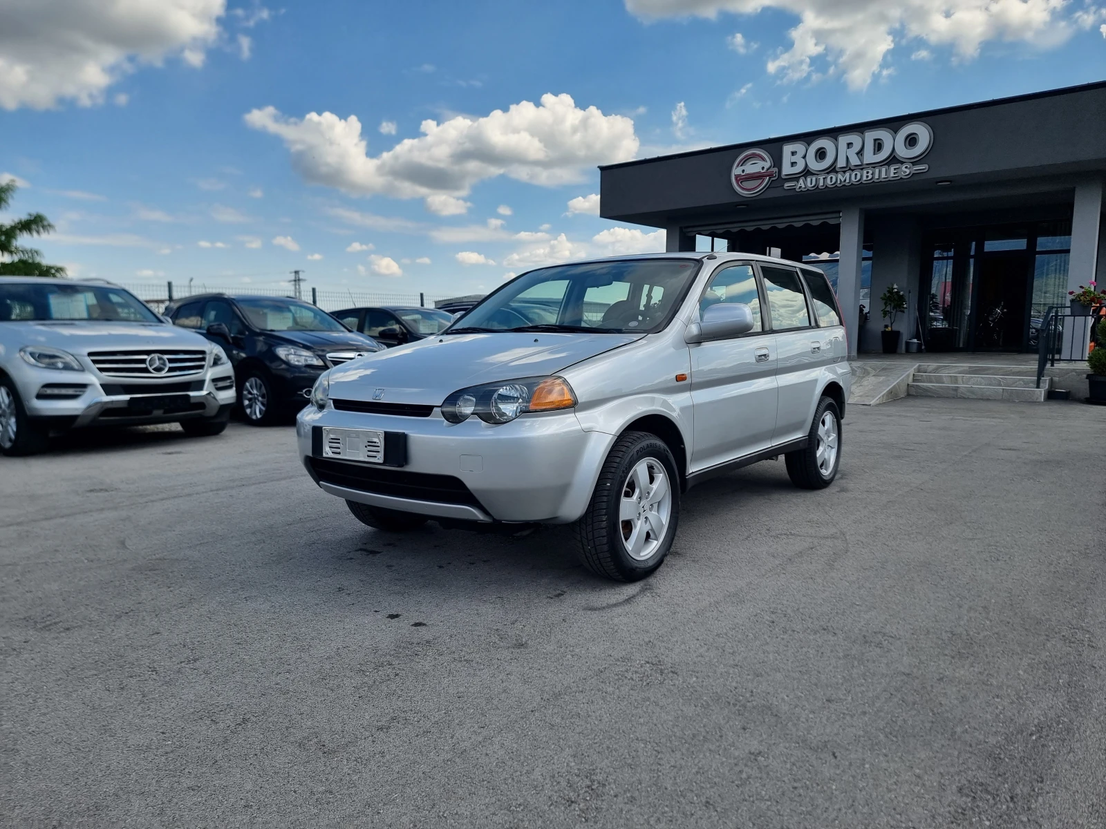 Honda Hr-v 1.6I GAS, снимка 3 - Автомобили и джипове - 50008898