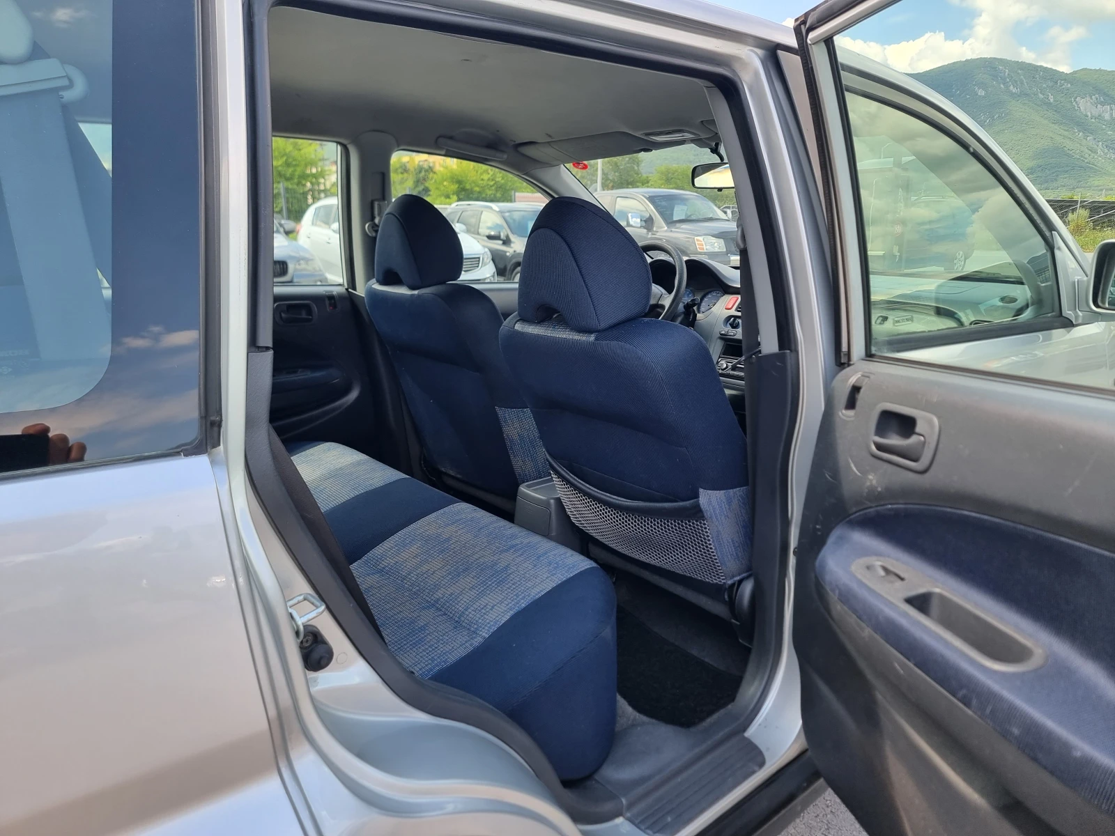 Honda Hr-v 1.6I GAS, снимка 14 - Автомобили и джипове - 50008898