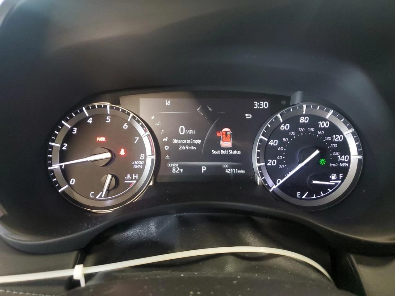 Toyota Highlander XLE/4X4/ПАНОРАМА - изображение 9