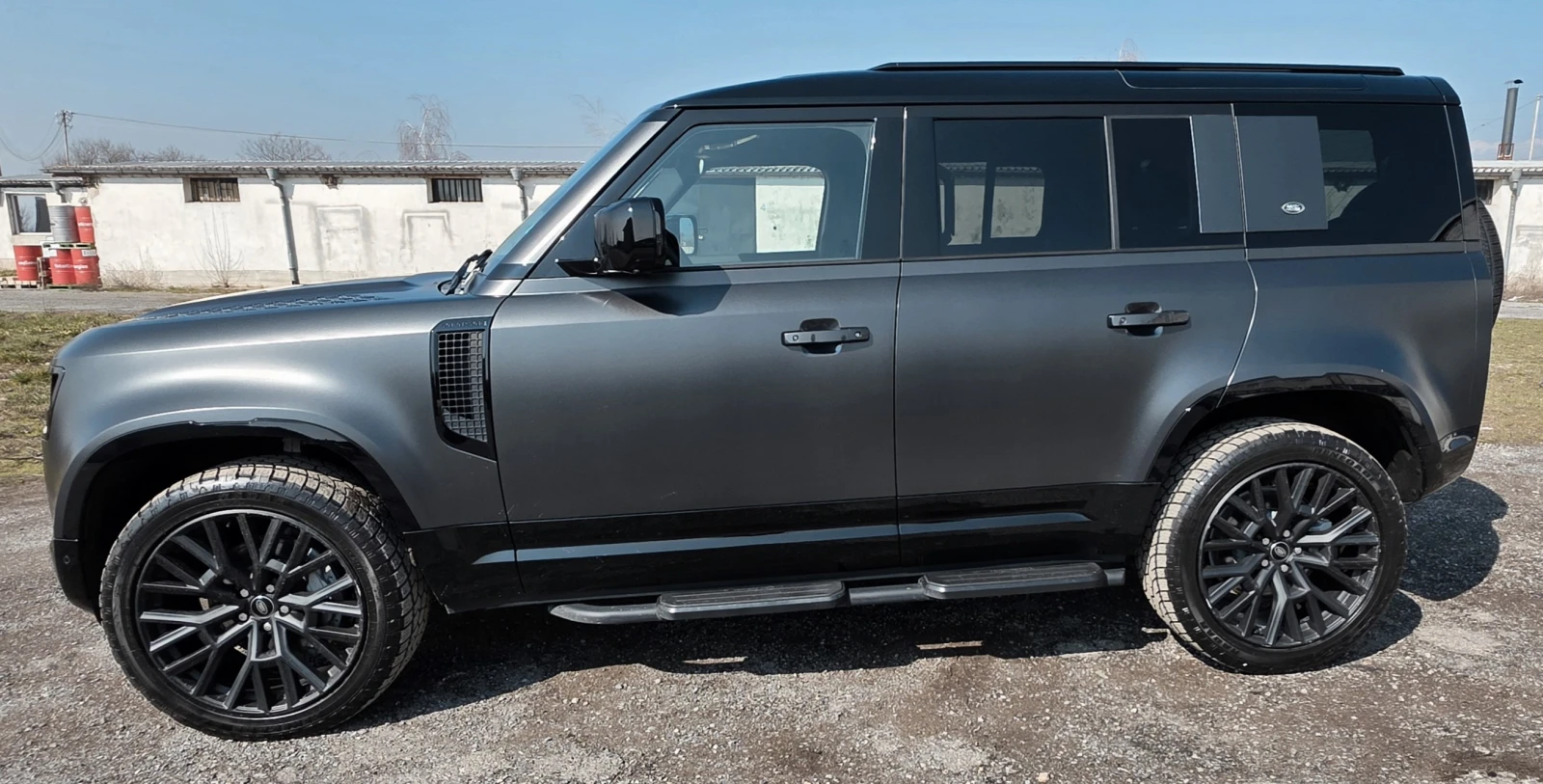 Land Rover Defender X-DYNAMIC HSE 3.0D