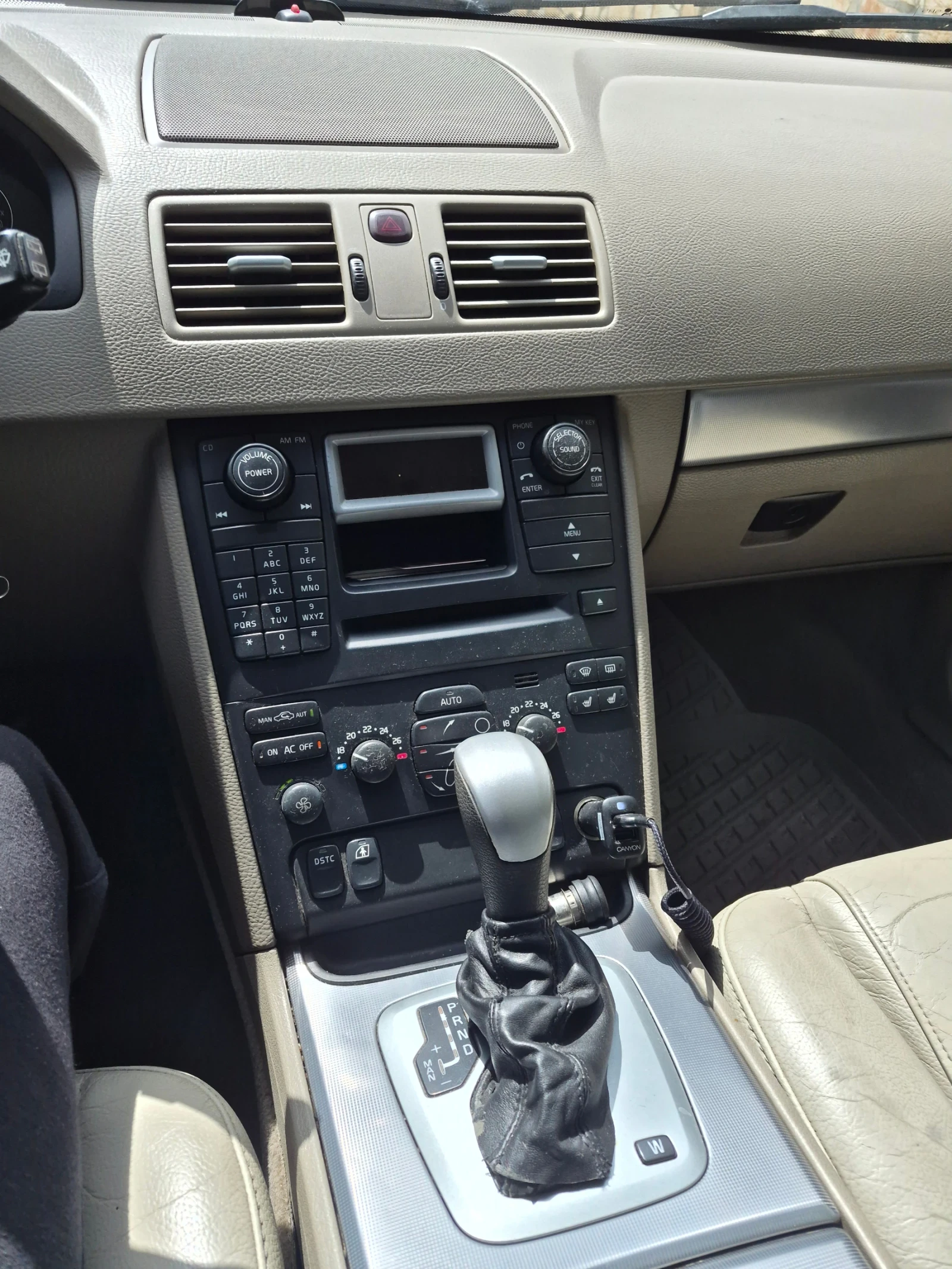 Volvo Xc90 D5 , снимка 9 - Автомобили и джипове - 54294450