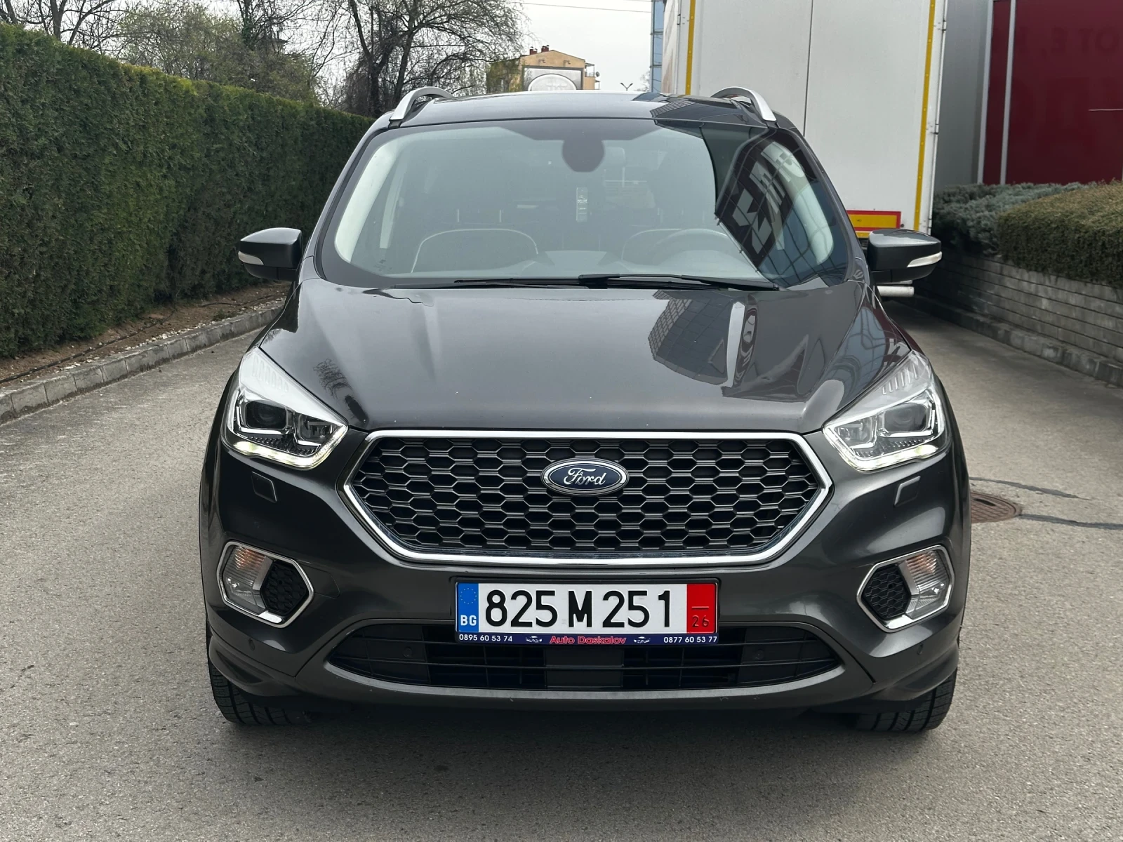 Ford Kuga 2.0 VIGNALE  4x4  KEYLESS , снимка 2 - Автомобили и джипове - 54358869