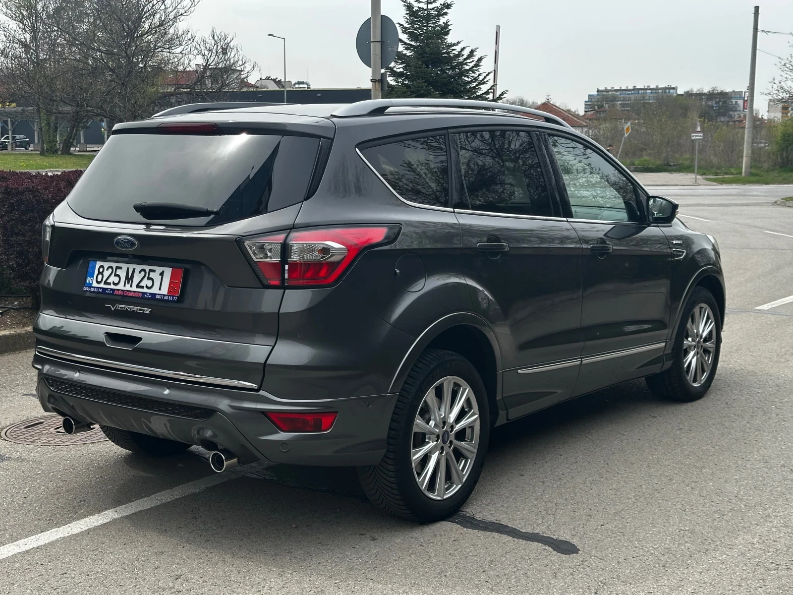 Ford Kuga 2.0 VIGNALE  4x4  KEYLESS , снимка 4 - Автомобили и джипове - 54358869