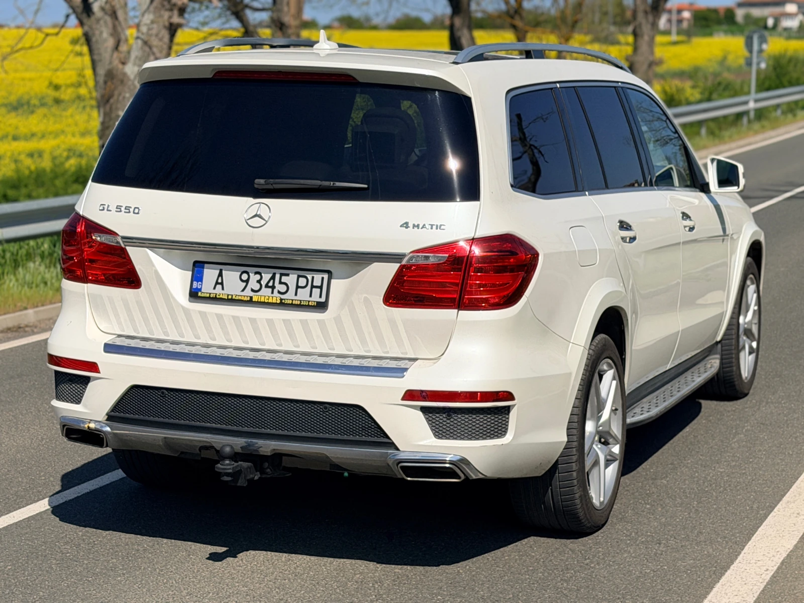 Mercedes-Benz GL 550 AMG PACK | HARMAN KARDON | FULL | 7 МЕСТА , снимка 4 - Автомобили и джипове - 54394784