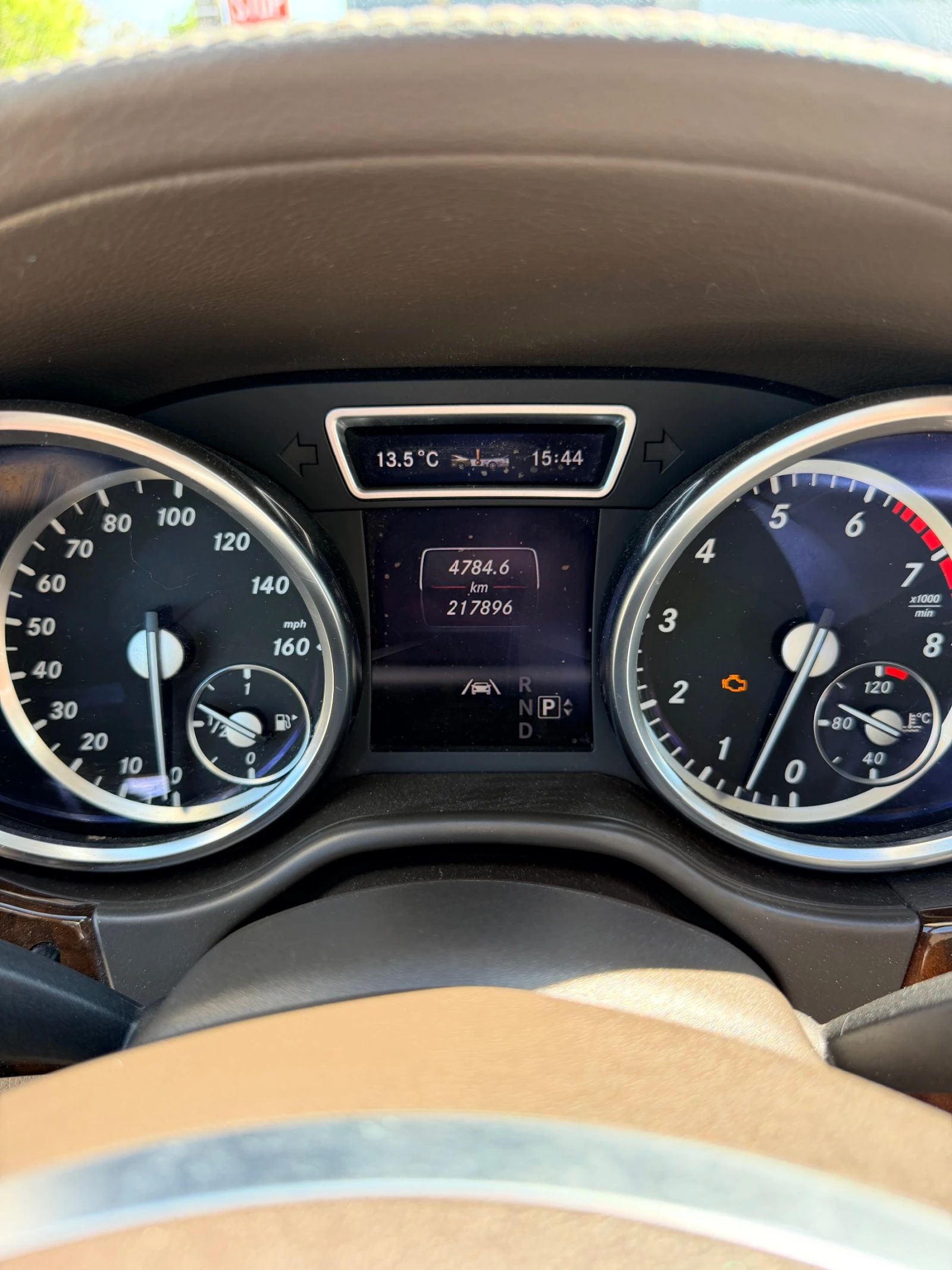 Mercedes-Benz GL 550 AMG PACK | HARMAN KARDON | FULL | 7 МЕСТА , снимка 9 - Автомобили и джипове - 54394784