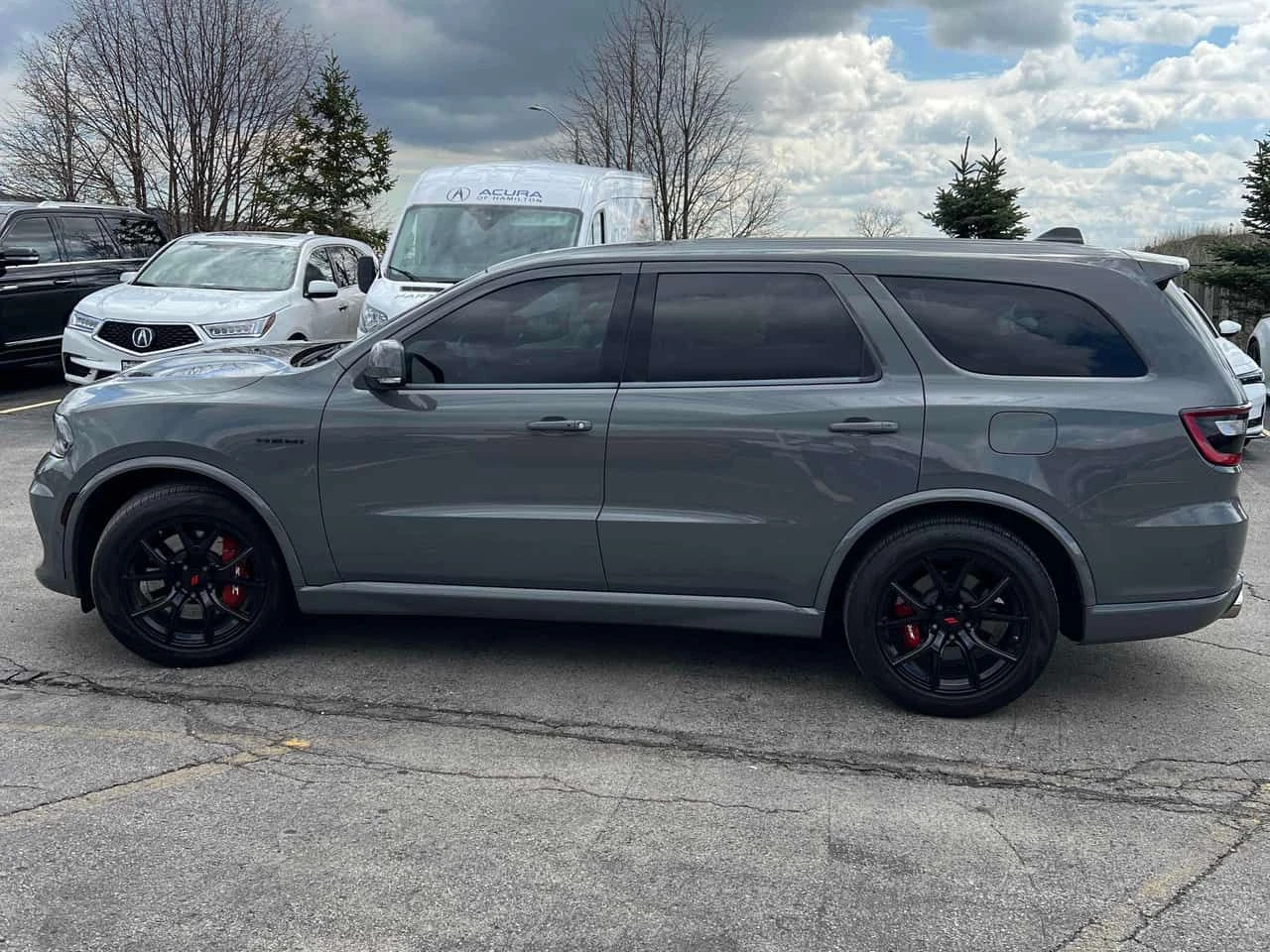 Dodge Durango * R/T AWD * БЕЗ ЗАБЕЛЕЖКИ* ГЛАВНО ПРЕДСТАВИТЕЛСТВО, снимка 3 - Автомобили и джипове - 54477986