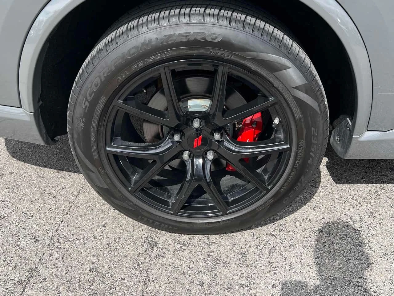 Dodge Durango * R/T AWD * БЕЗ ЗАБЕЛЕЖКИ* ГЛАВНО ПРЕДСТАВИТЕЛСТВО, снимка 6 - Автомобили и джипове - 54477986