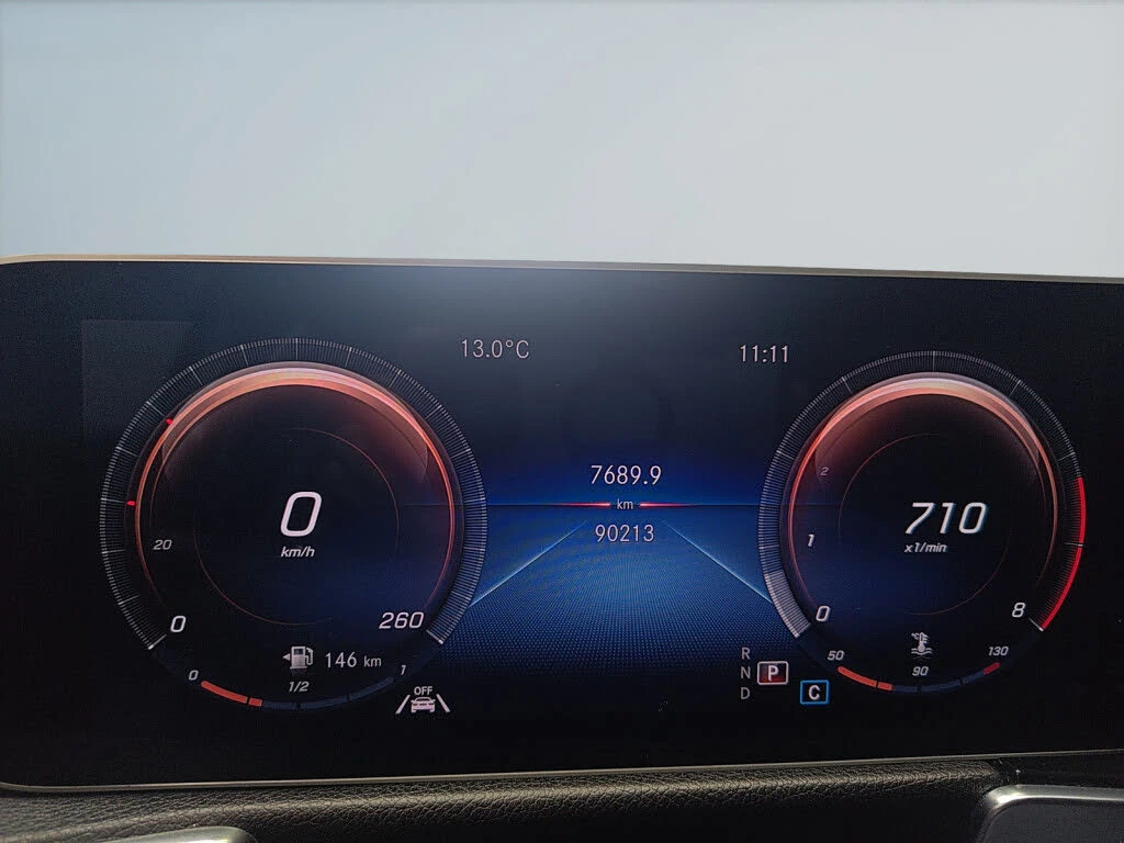 Mercedes-Benz GLB 250 4MATIC * Carbon * Lane Assist * ������� | Mobile.bg � ����������� 11