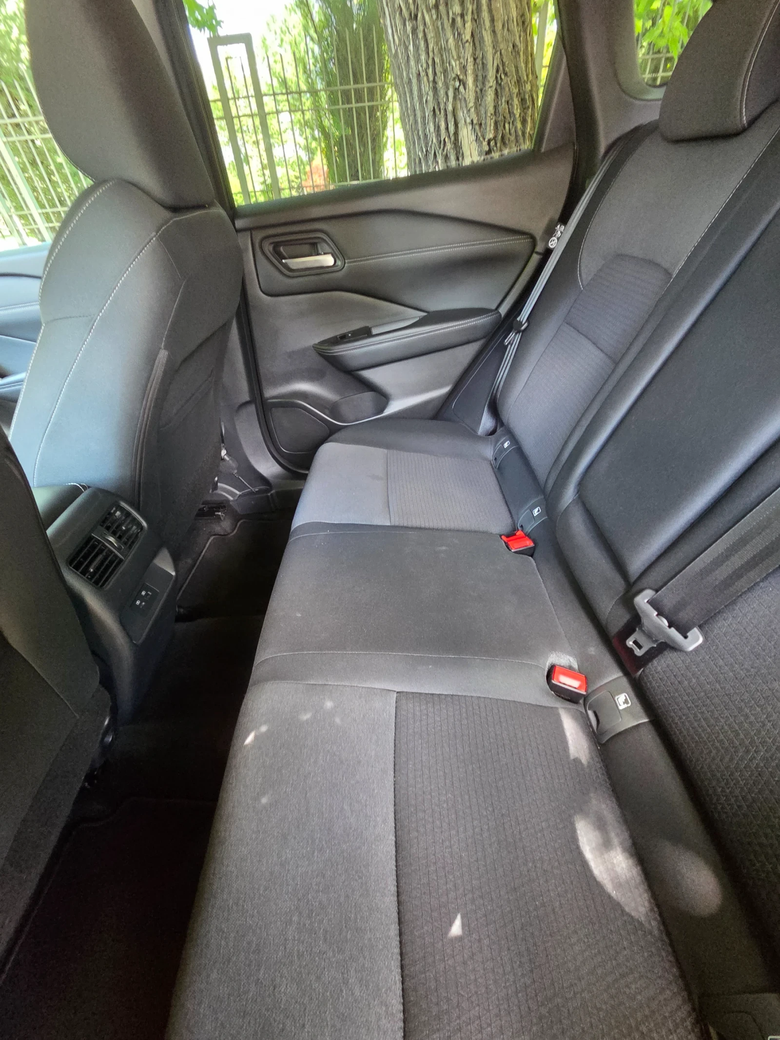 Nissan Qashqai, снимка 6 - Автомобили и джипове - 54667645