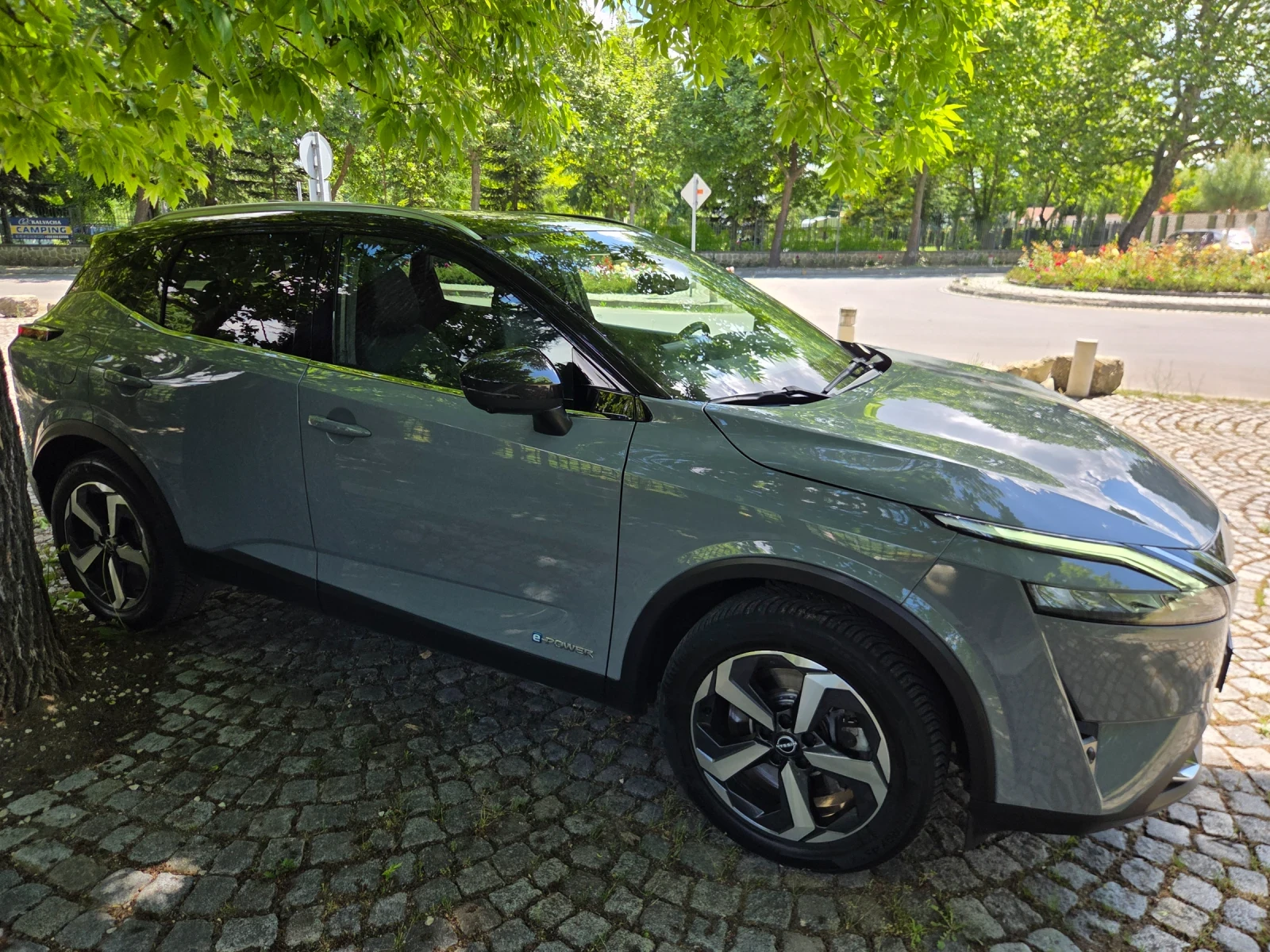 Nissan Qashqai, снимка 3 - Автомобили и джипове - 54667645