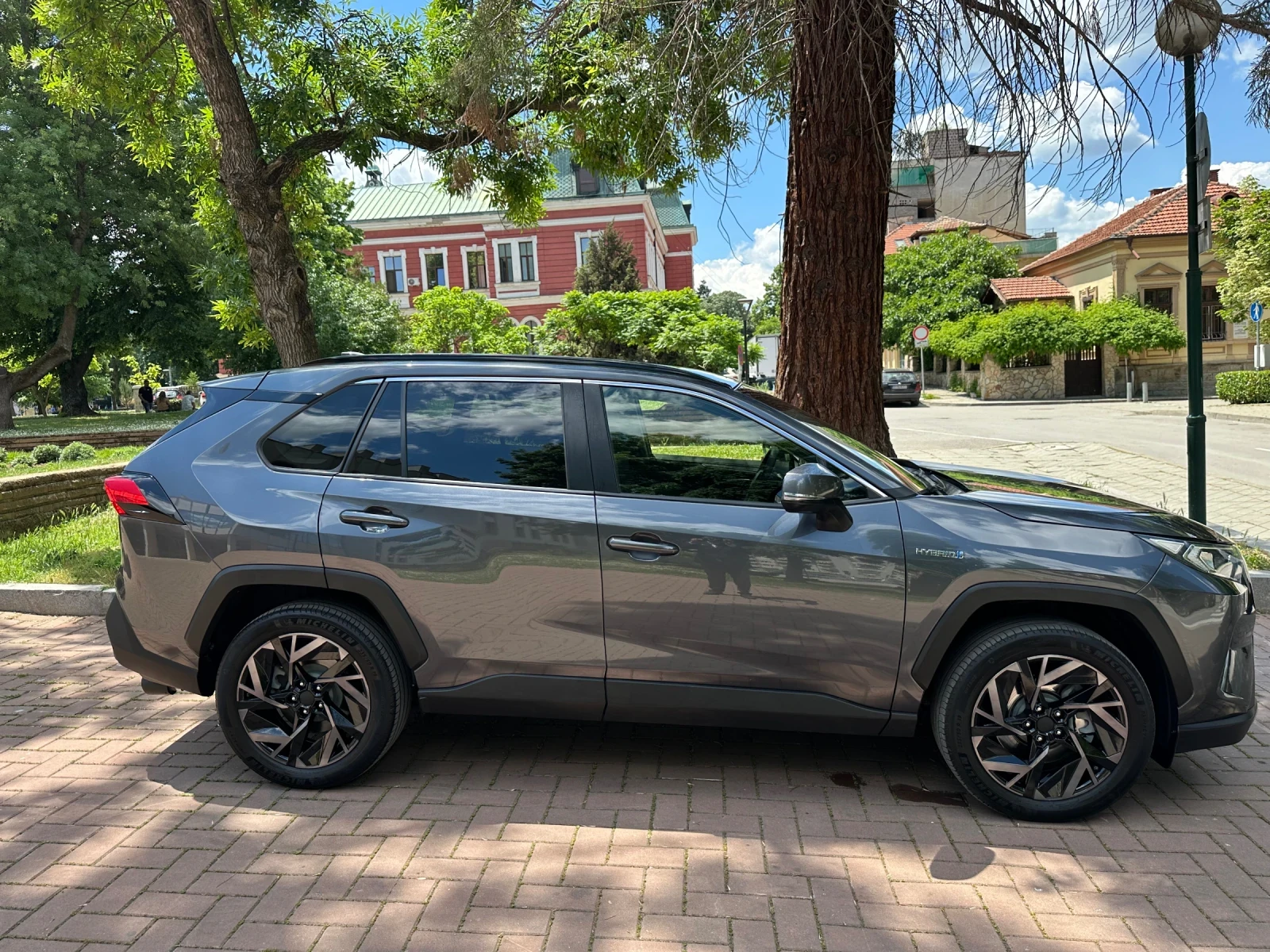 Toyota Rav4 2.5 Hybrid, Automatic , снимка 4 - Автомобили и джипове - 54693486