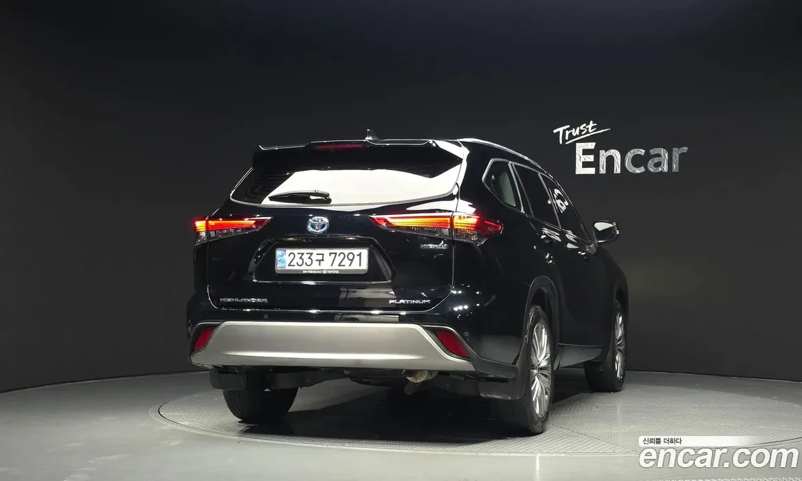 Toyota Highlander PLATINUM LUXURY/360CAM/HEAD UP/PANO, снимка 4 - Автомобили и джипове - 54999695